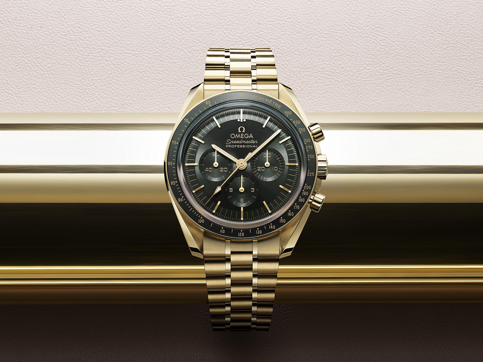 OMEGA Speedmaster Moon Professional
