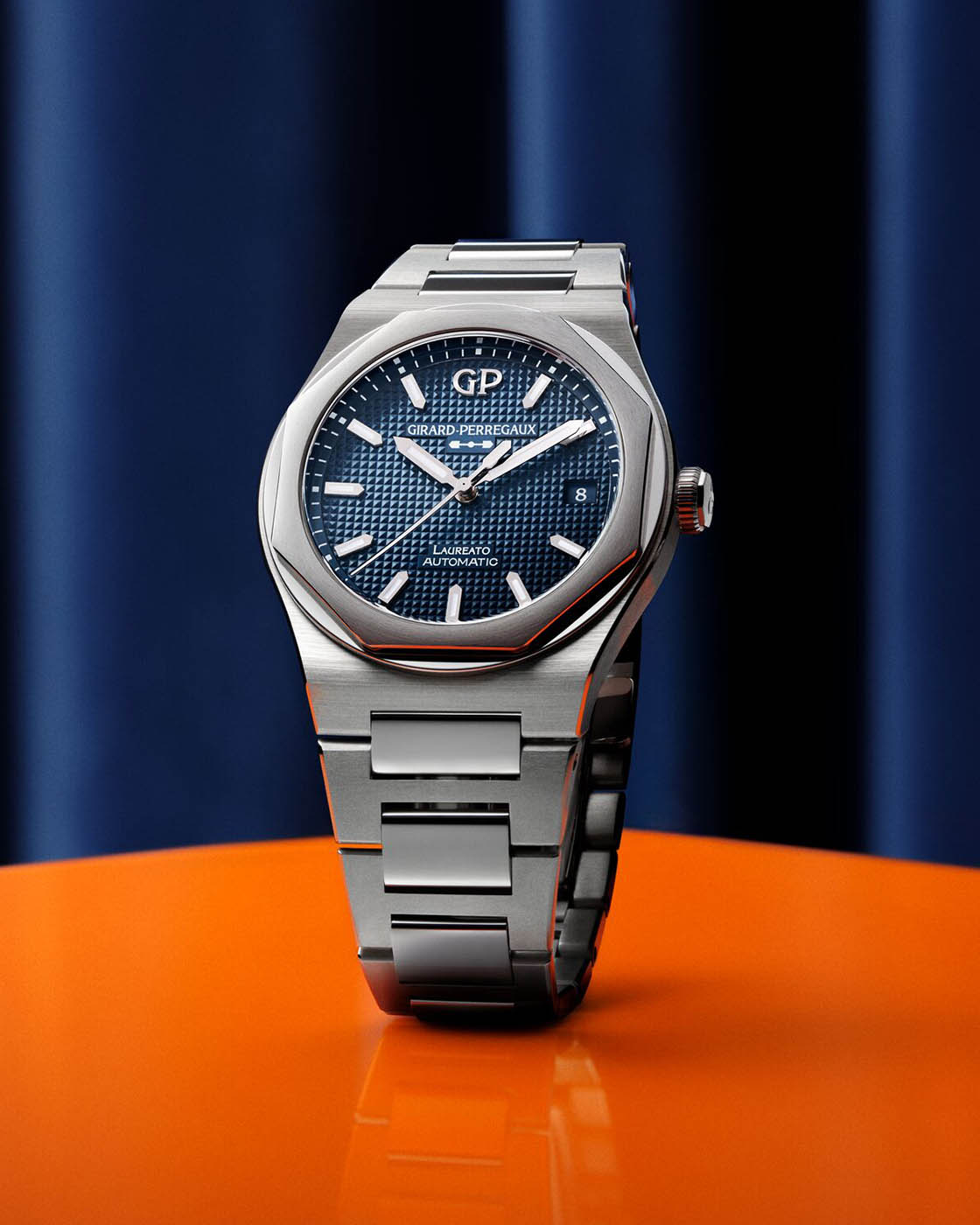 Laureato 38mm "Midnightblue" - Girard-Perregaux Detailansicht
