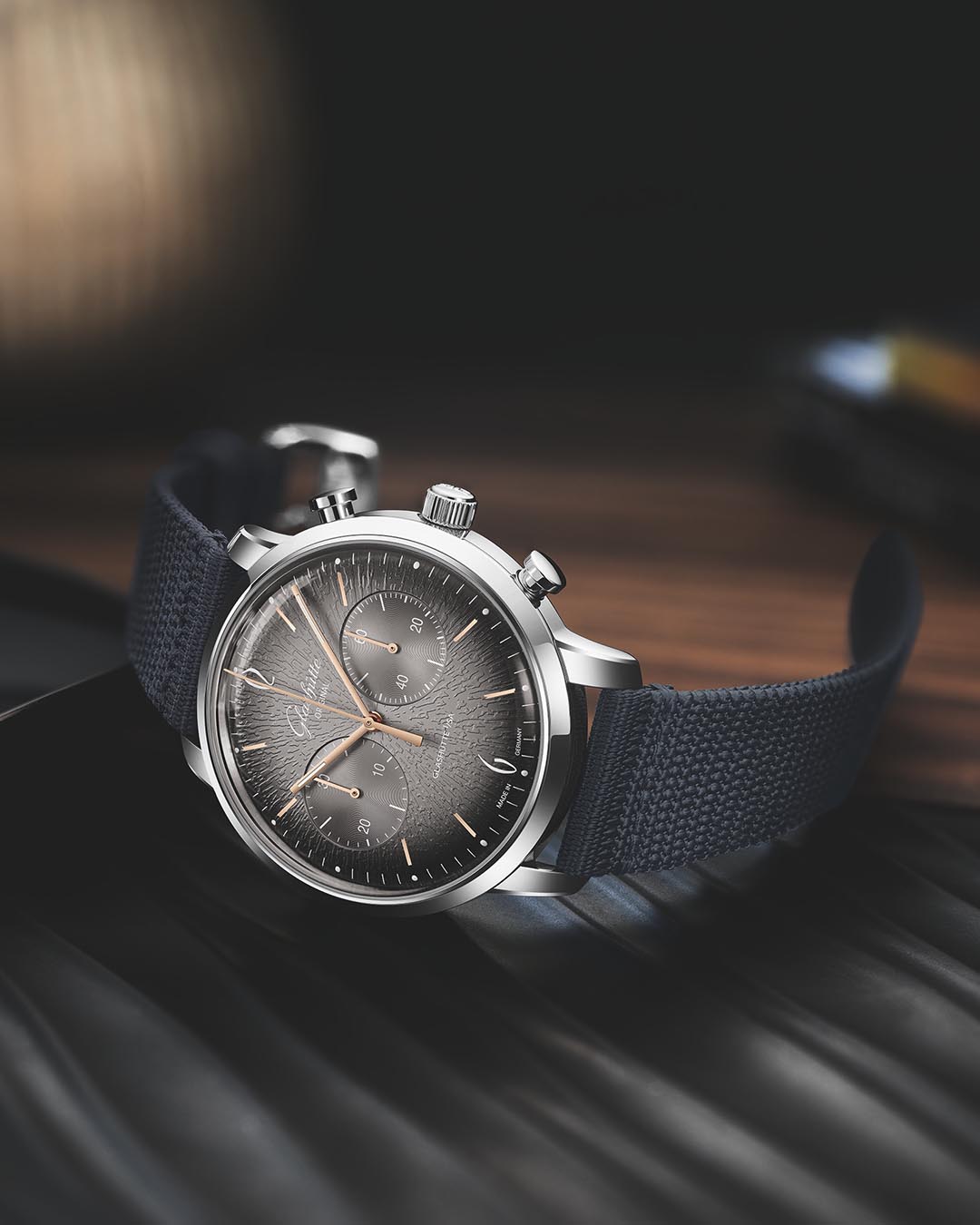 Sixties Chronograph 42 Schwarzgrau - Glashütte Original Detailansicht